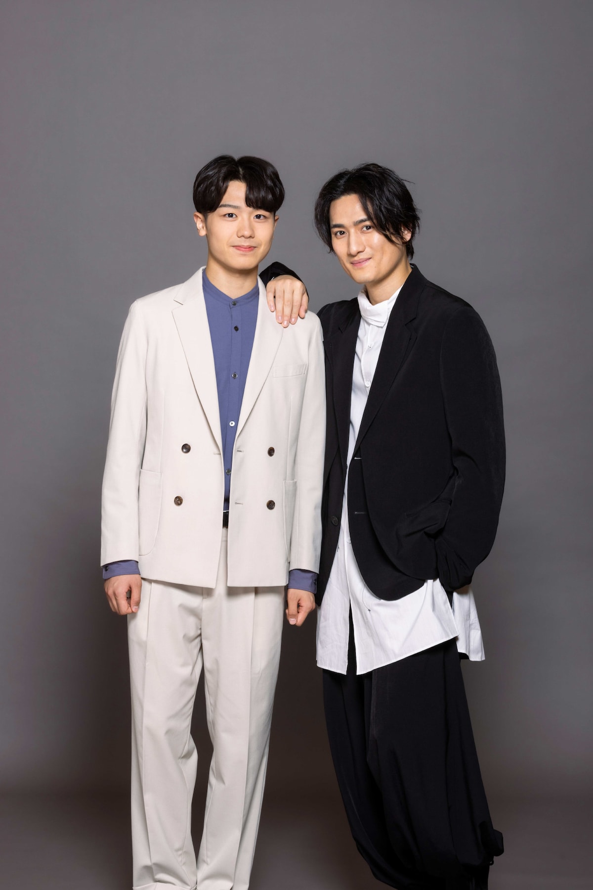 左から市川團子、中村隼人。