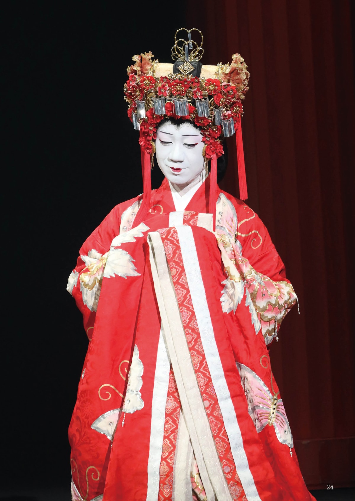 中村壱太郎扮する弟橘姫。©松竹