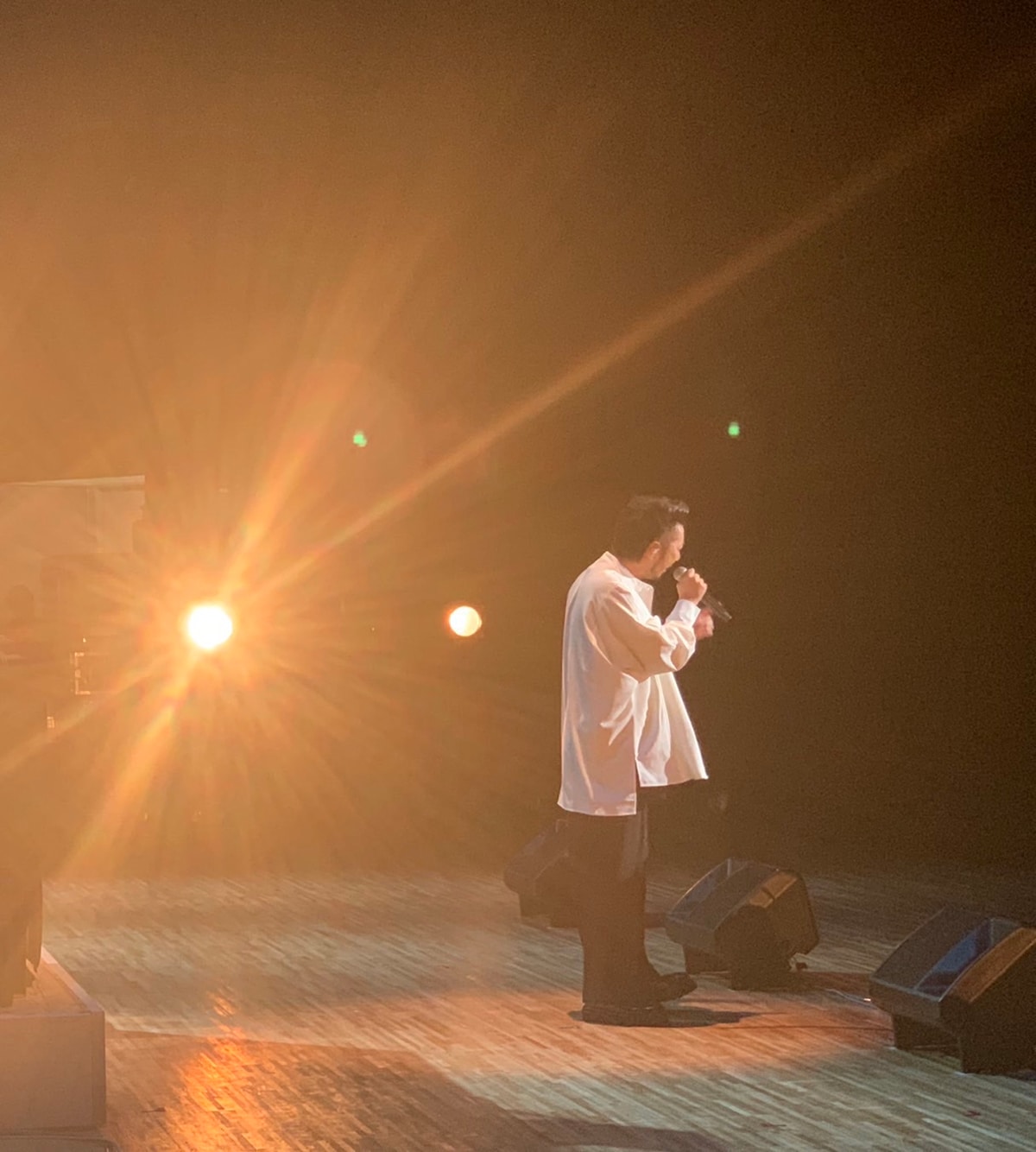 ライブ中の山猿。