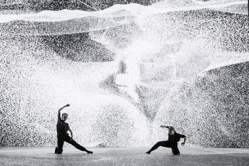 「indivisible substance」より。（写真提供：West Kowloon Cultural District / 香港）