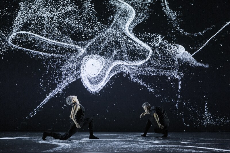 「indivisible substance」より。（写真提供：West Kowloon Cultural District / 香港）