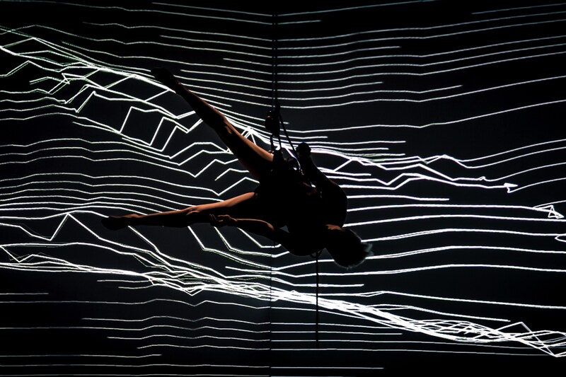 fuse*「Ljós」より。© Enrico Maria Bertani