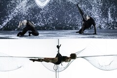 梅田宏明×fuse*が描く、身体とテクノロジーの対等で豊かな関係「ヨコハマダンスコレクション2022」