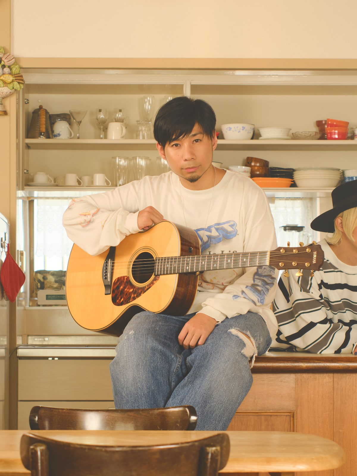 吉田結威（G, Vo）