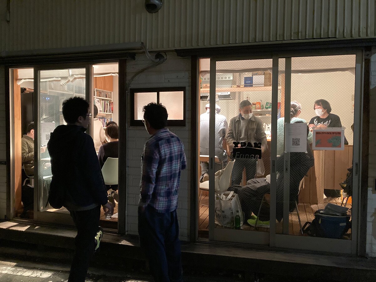 YPAMフリンジセンターの様子。