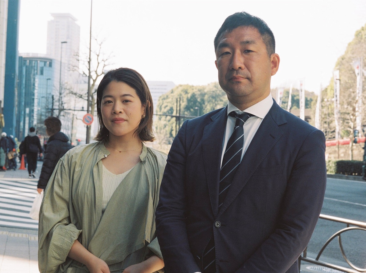 左から優河、プロデューサー・中井芳彦。