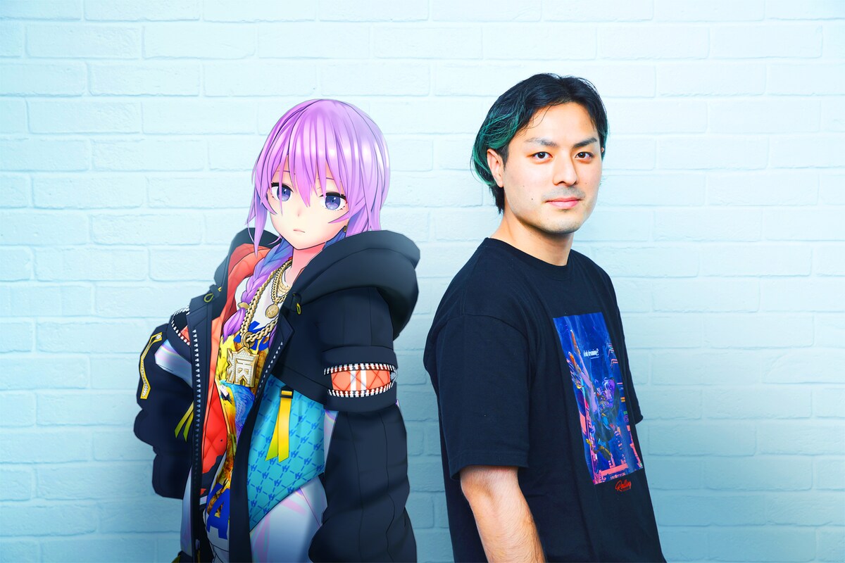 左からココロヤミ、Taahii。